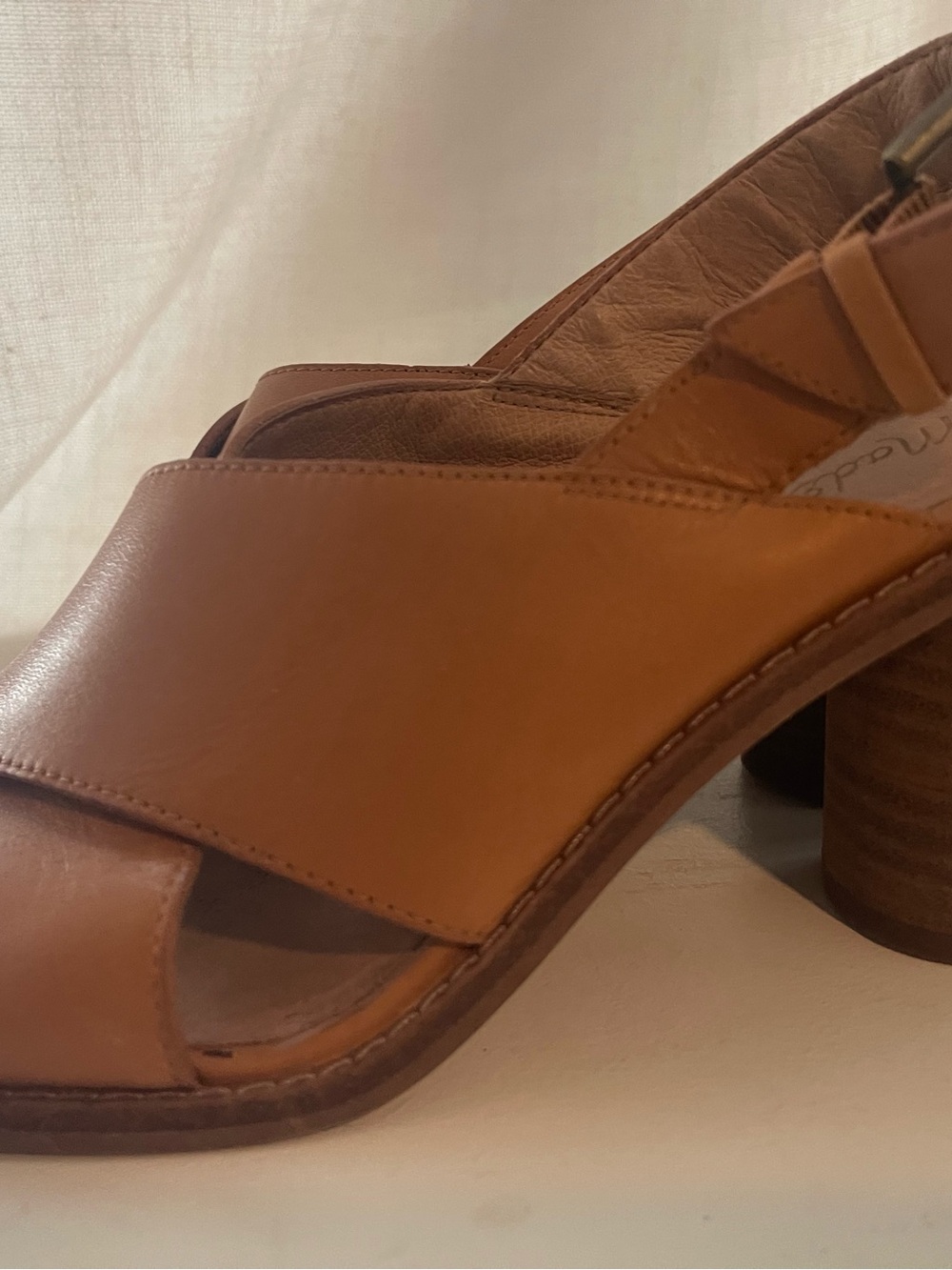 Madewell Cognac Leather Crisscross Slingback Heels - Picture 4 of 10